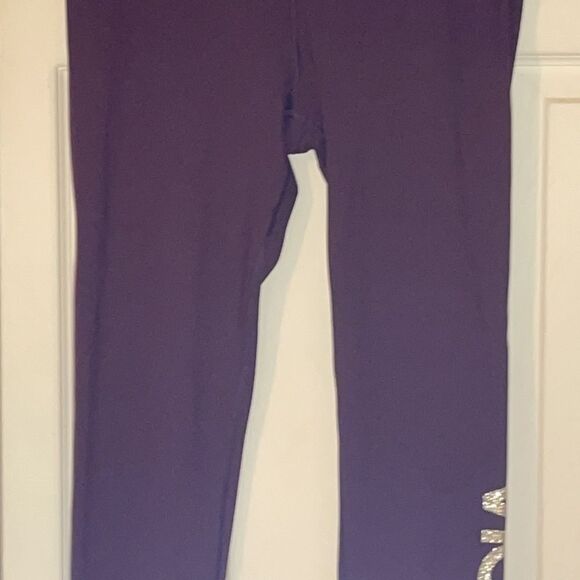 Victoria Sport Limited Edition Knockout Leggings M - Picture 5 of 16